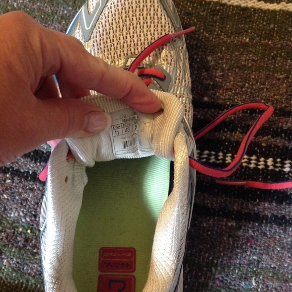 Brooks Ravenna 6 Running Women-11 - Picture 6 of 6